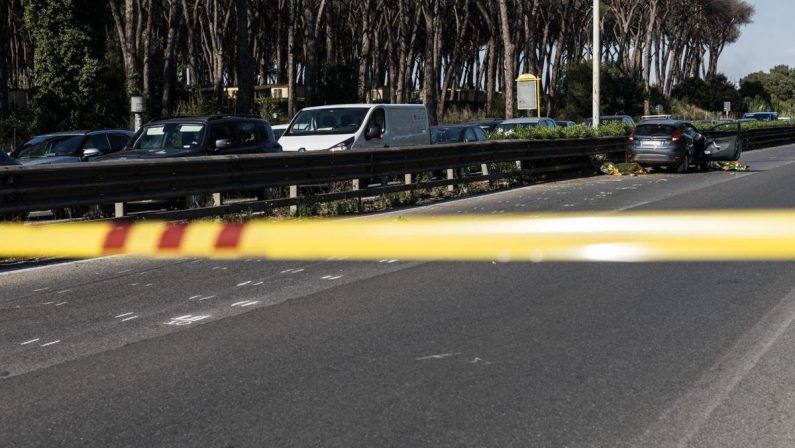 Roma, investì e uccise turisti irlandesi su via Colombo: condannato a 3 anni