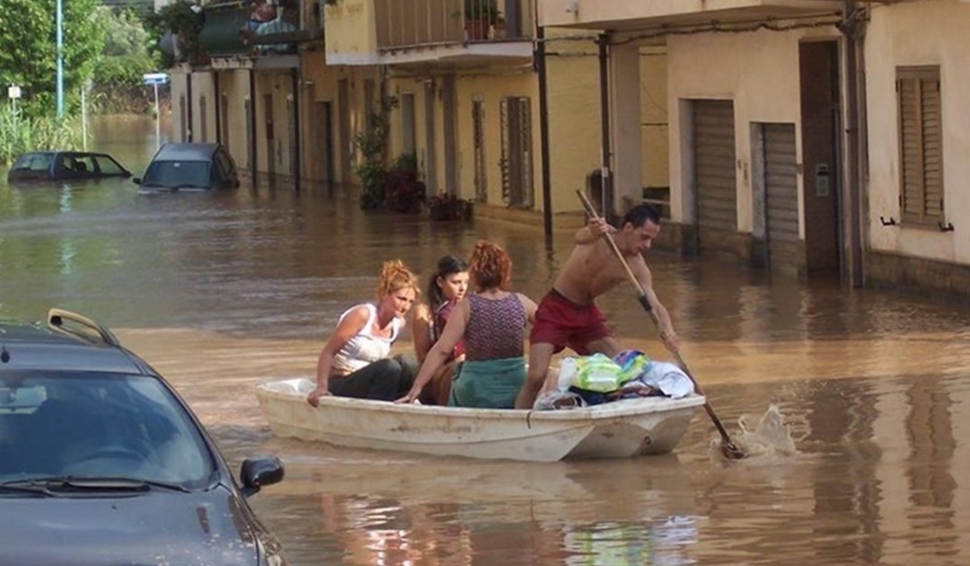 Le immagini dell'alluvione del 3 luglio 2006