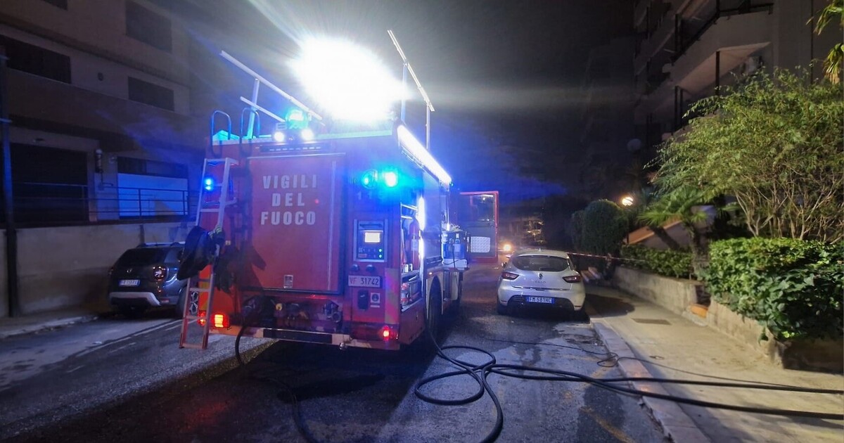 https://www.quotidianodelsud.it/wp-content/uploads/2026/07/vigili-del-fuoco-reggio-calabria.jpg