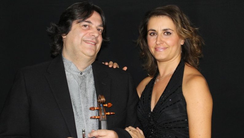 Il respiro del Pollino diventa musica: il maestro Tortorelli presenta il violino che racconta una terra