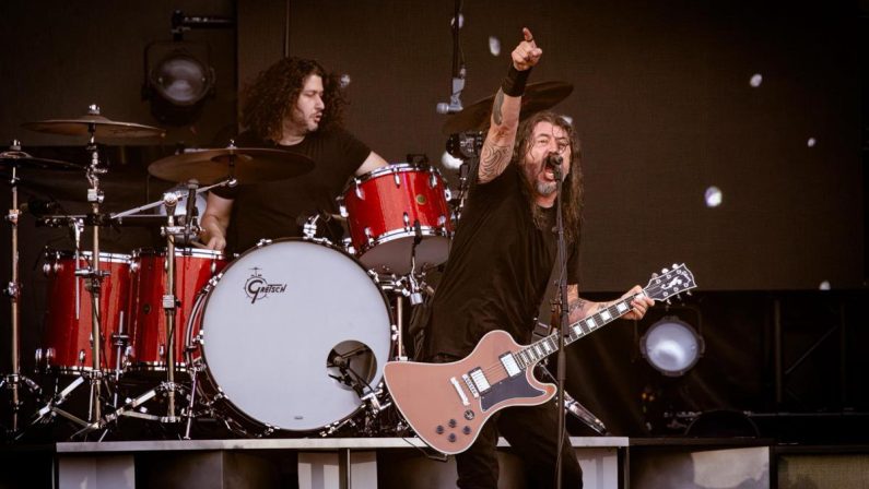 Foo Fighters, a Milano la macchina perfetta del rock
