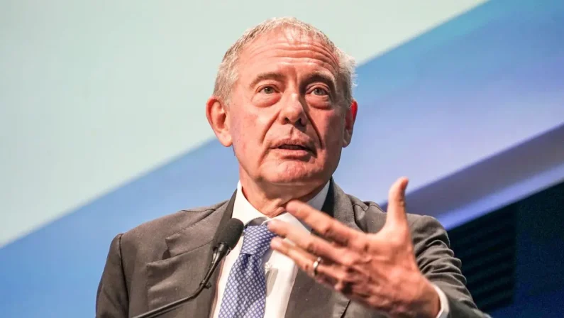 Ex Ilva, Urso “Il provvedimento della magistratura ha innescato una ‘bomba sociale’, dobbiamo provare a disinnescarla”