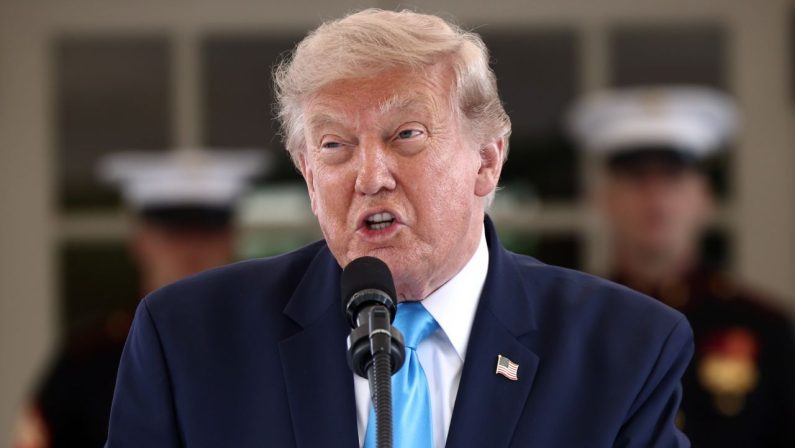 Iran, Trump “Ritiro attacco su richiesta di Teheran e altri Paesi, ora accordo”