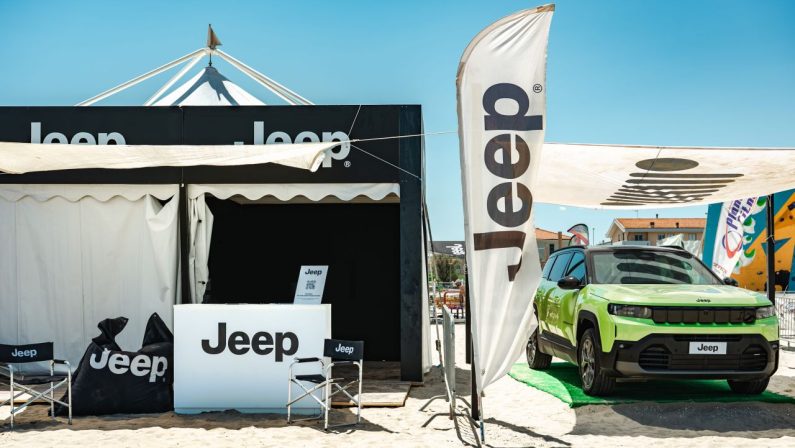 Nuova Jeep Compass, 200 test drive per il C-SUV ai 105 XMasters 2026