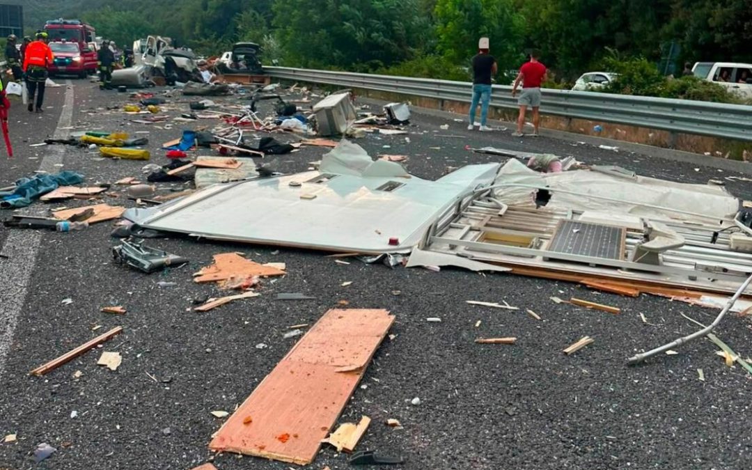 Tragico incidente sulla Rieti-Terni, 6 morti e 26 feriti