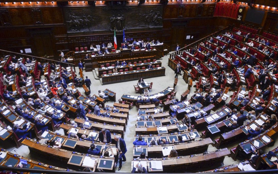 Delmastro, Camera non autorizza l’uso delle chat, voto a scrutinio segreto