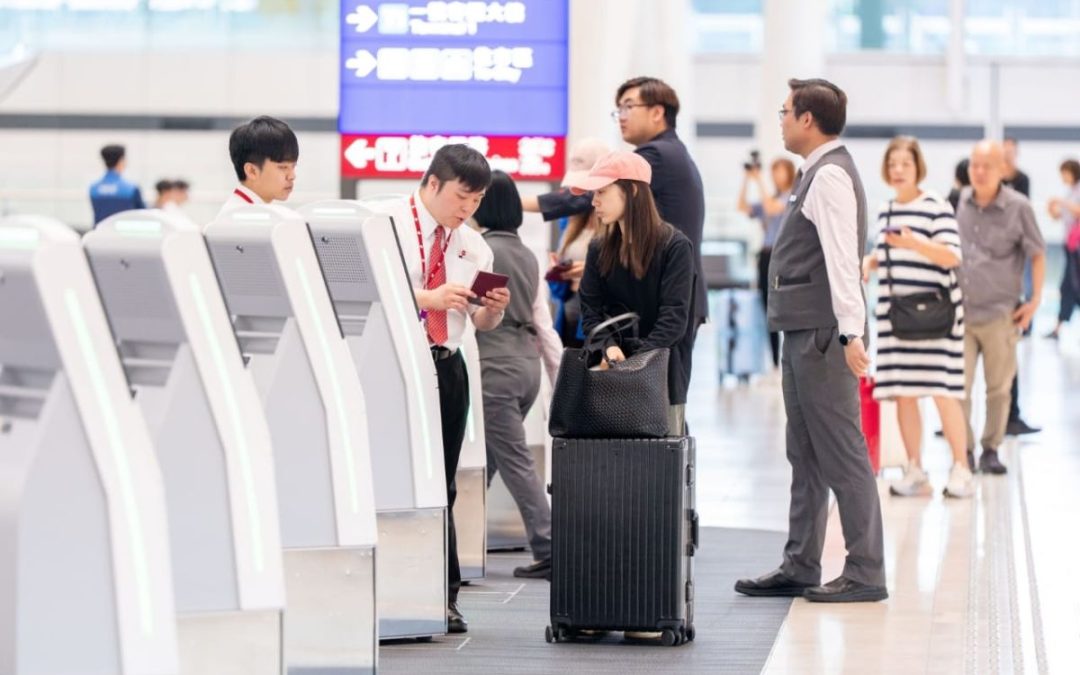 Cina, vendite al dettaglio crescono a Hong Kong per 14 mesi consecutivi