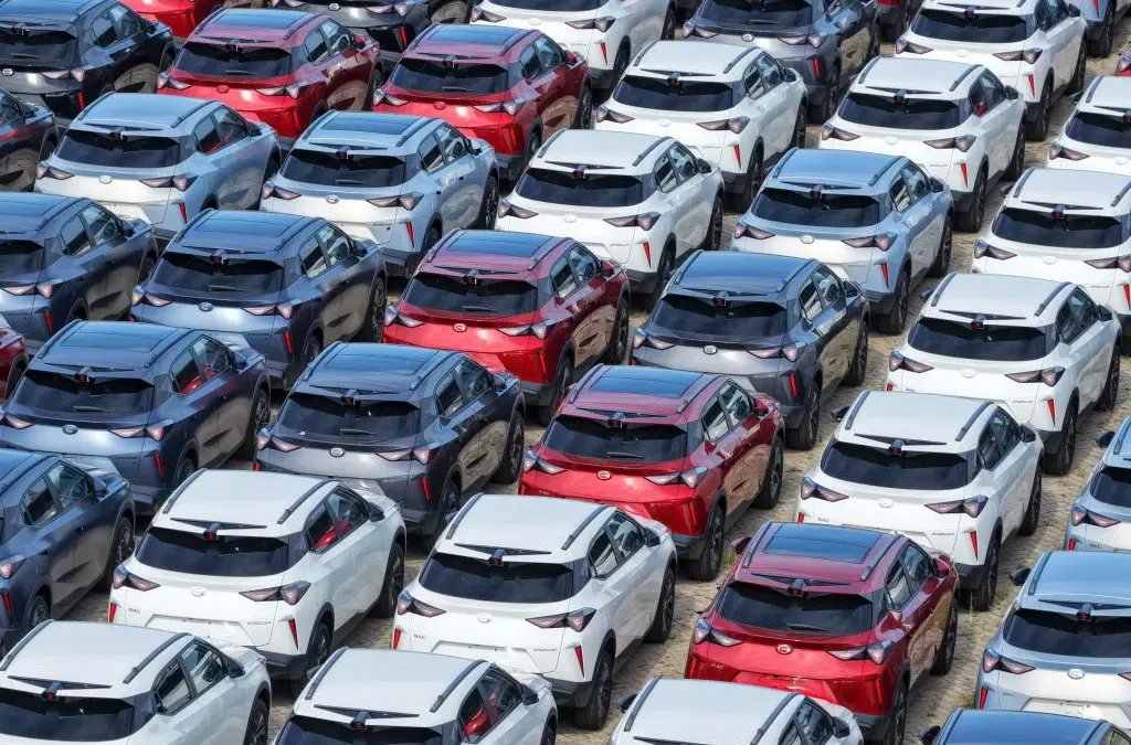 I campani non comprano auto nuove, ultimi in Italia