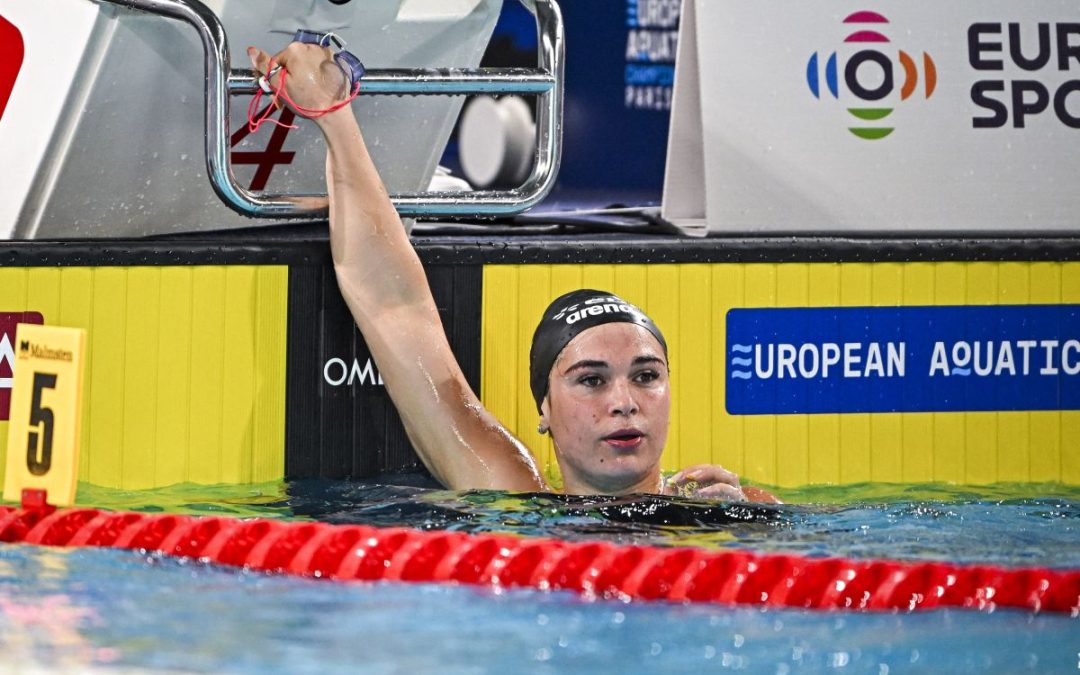 Europei di nuoto, dalla 4×100 misti due argenti per l’Italia