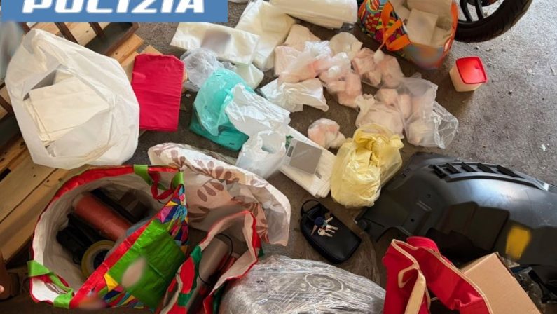 Scoperto deposito con 3,5 Kg di cocaina, arrestato 59enne catanese