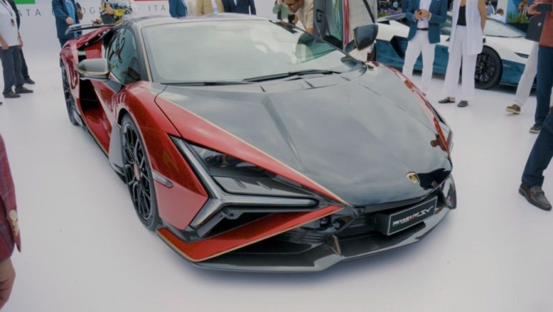 Lamborghini, passato e futuro si incontrano alla Monterey Car Week