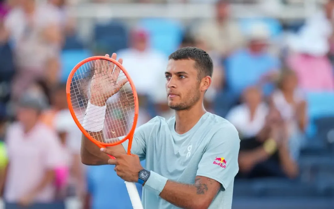 Cobolli batte Paul in rimonta, sfida con Fils per la finale di Cincinnati