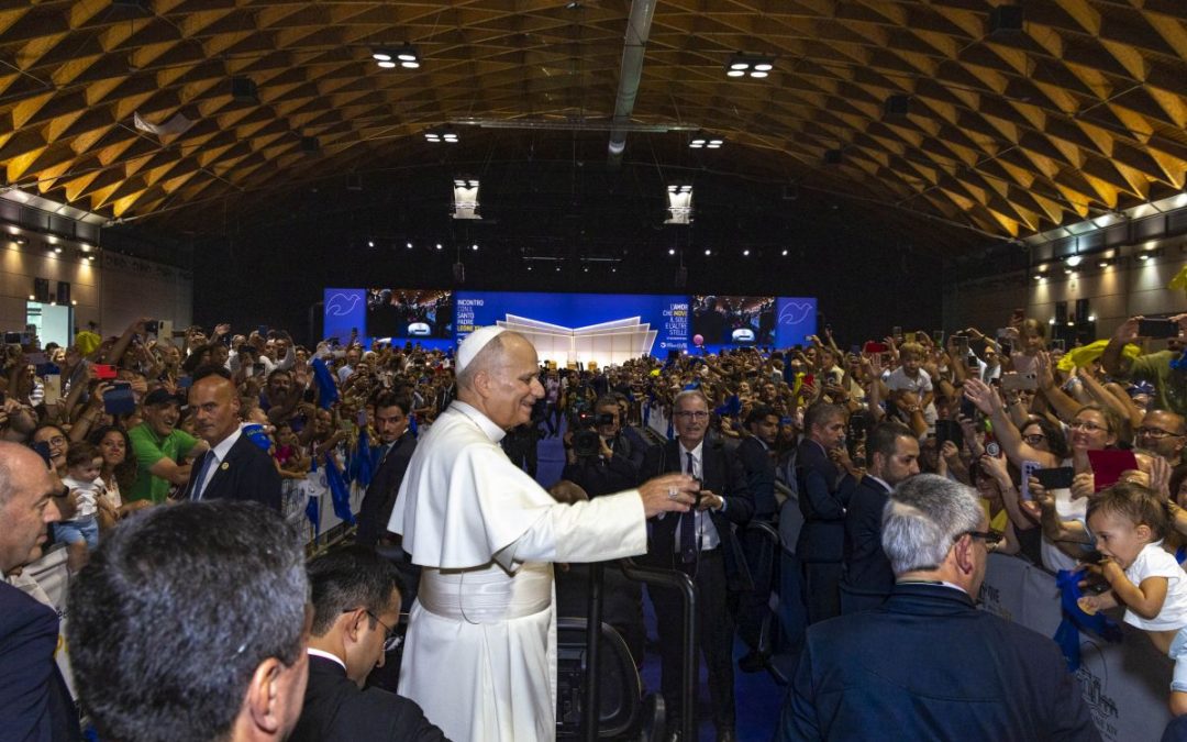Papa Leone al Meeting “E’ l’ora della responsabilità, servono pionieri coraggiosi”