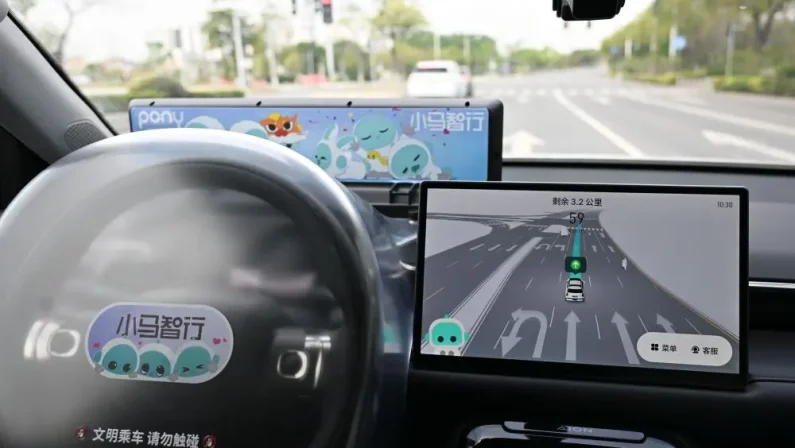 Cina, al vaglio nuove norme sulla guida autonoma