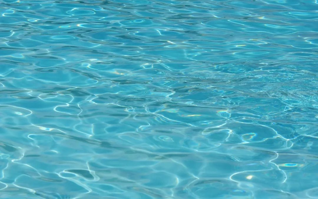 Bimba di 2 anni annega in piscina e muore a Palermo