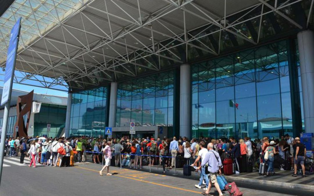 Schengen, l’esperto Giuricin: “Blocco totale? Code inevitabili, Spagna vale 22 milioni di passeggeri all’anno”