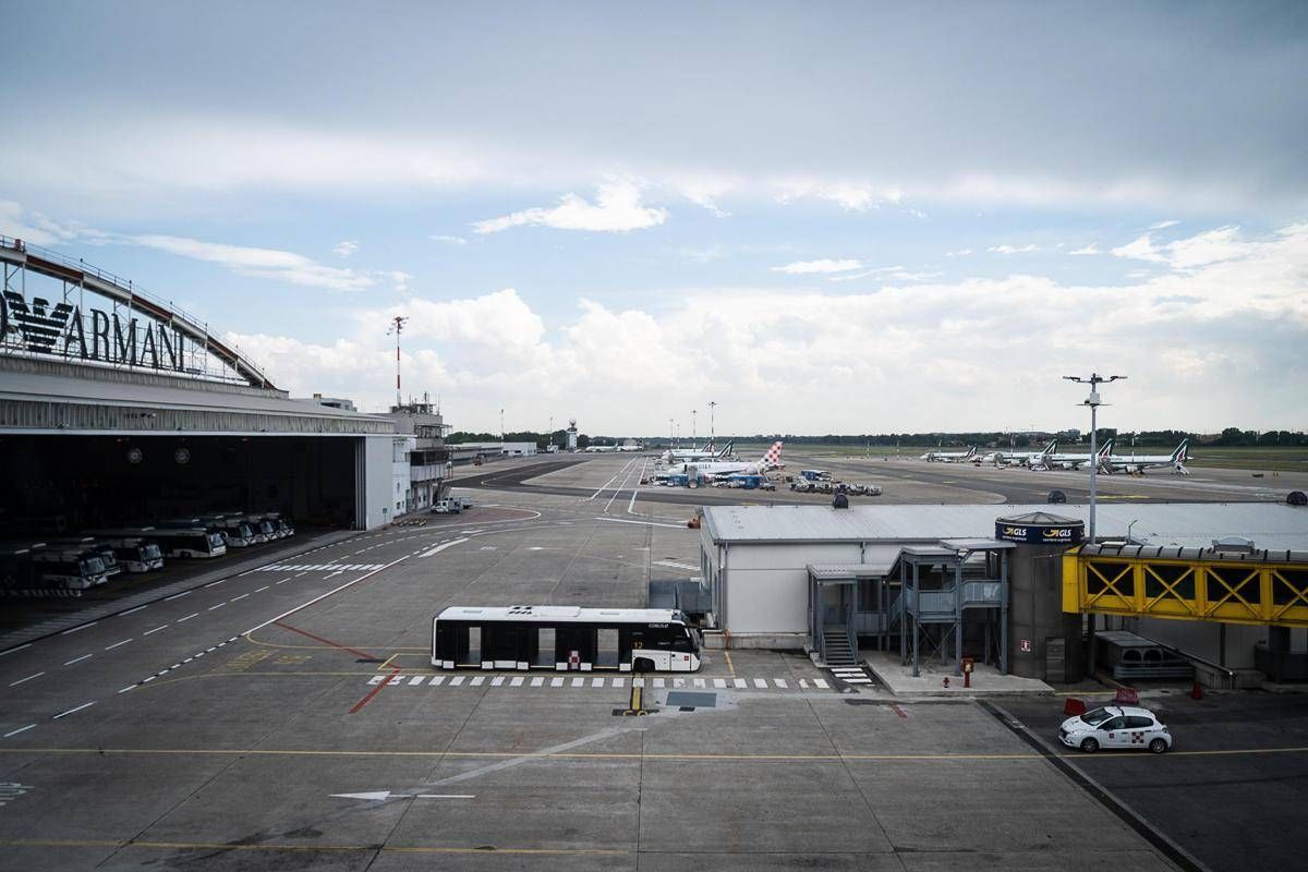 https://www.quotidianodelsud.it/wp-content/uploads/2026/08/aeroporto3-linate-fg-ipa.jpeg