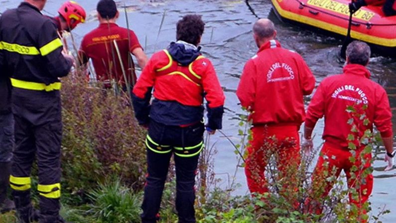 Grosseto, uomo trovato morto in un laghetto artificiale: era scomparso da casa
