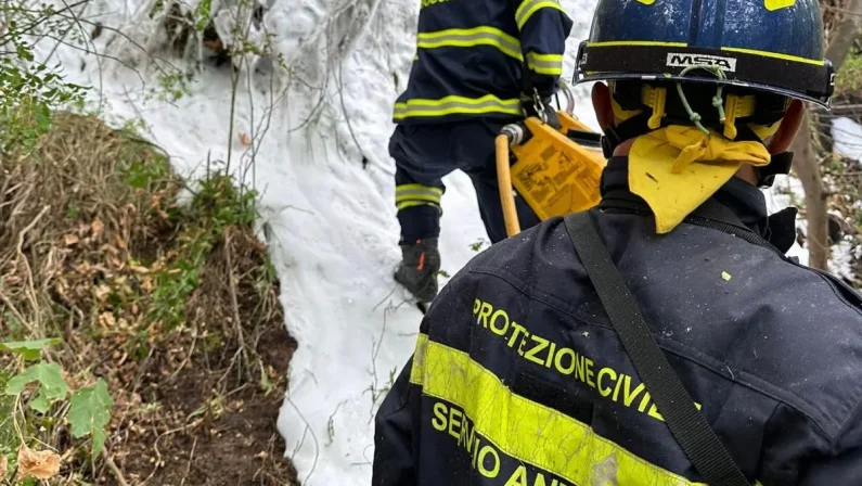 Gemellaggio Veneto-Calabria per il contrasto agli incendi boschivi, volontari veneti in missione in provincia di Cosenza