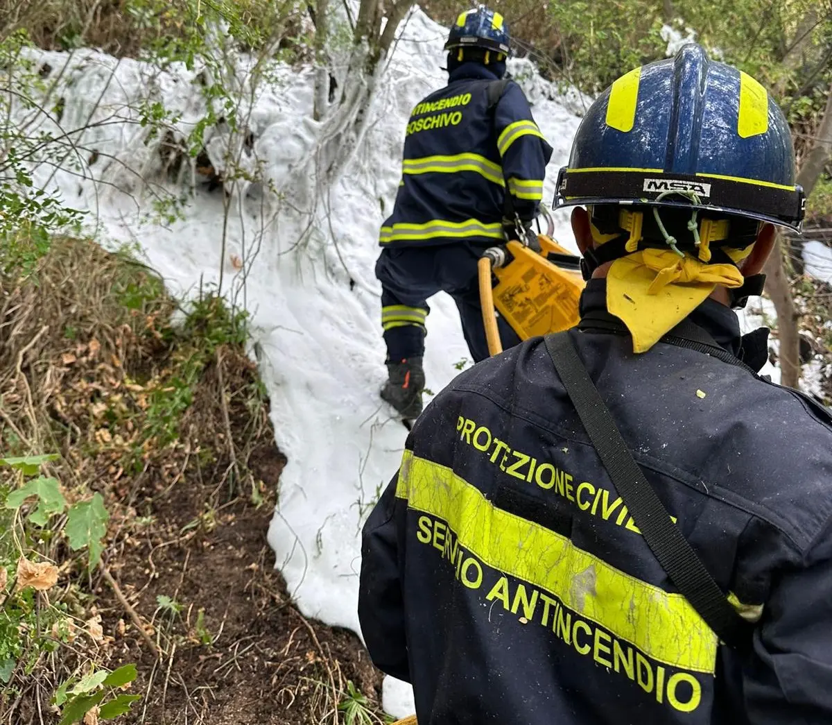 https://www.quotidianodelsud.it/wp-content/uploads/2026/08/antincendio.jpg