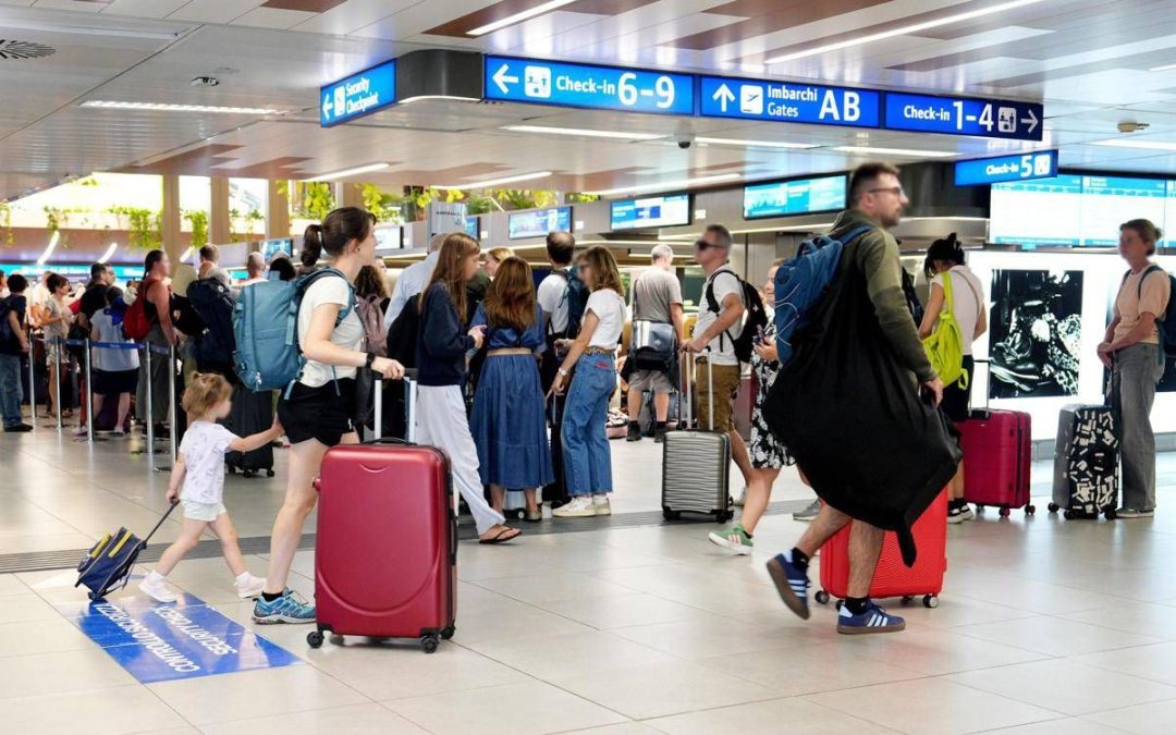 Spagna, oggi in Gazzetta il decreto sui controlli per chi arriva dall’Italia: dureranno fino al 7 settembre