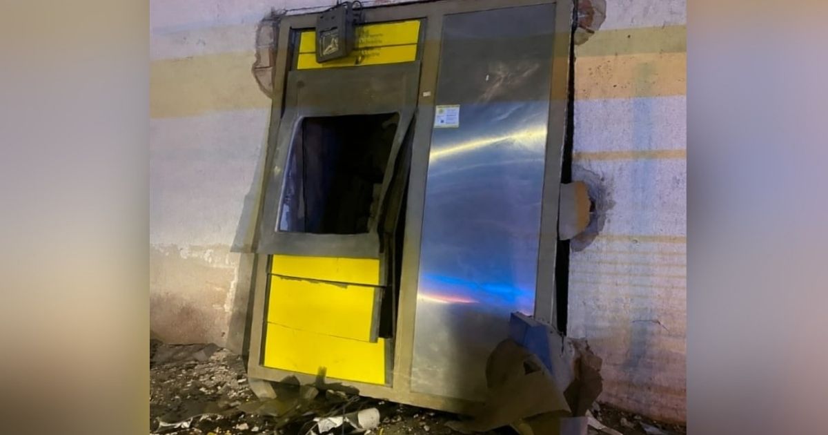 https://www.quotidianodelsud.it/wp-content/uploads/2026/08/assalto-atm-poste-anoia.jpg