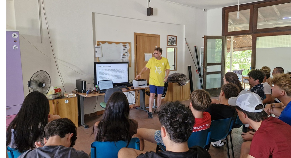 https://www.quotidianodelsud.it/wp-content/uploads/2026/08/asteriti-cela-new.jpeg