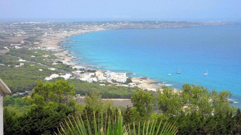 Formentera, italiano muore mentre nuota sulla spiaggia di Llevant