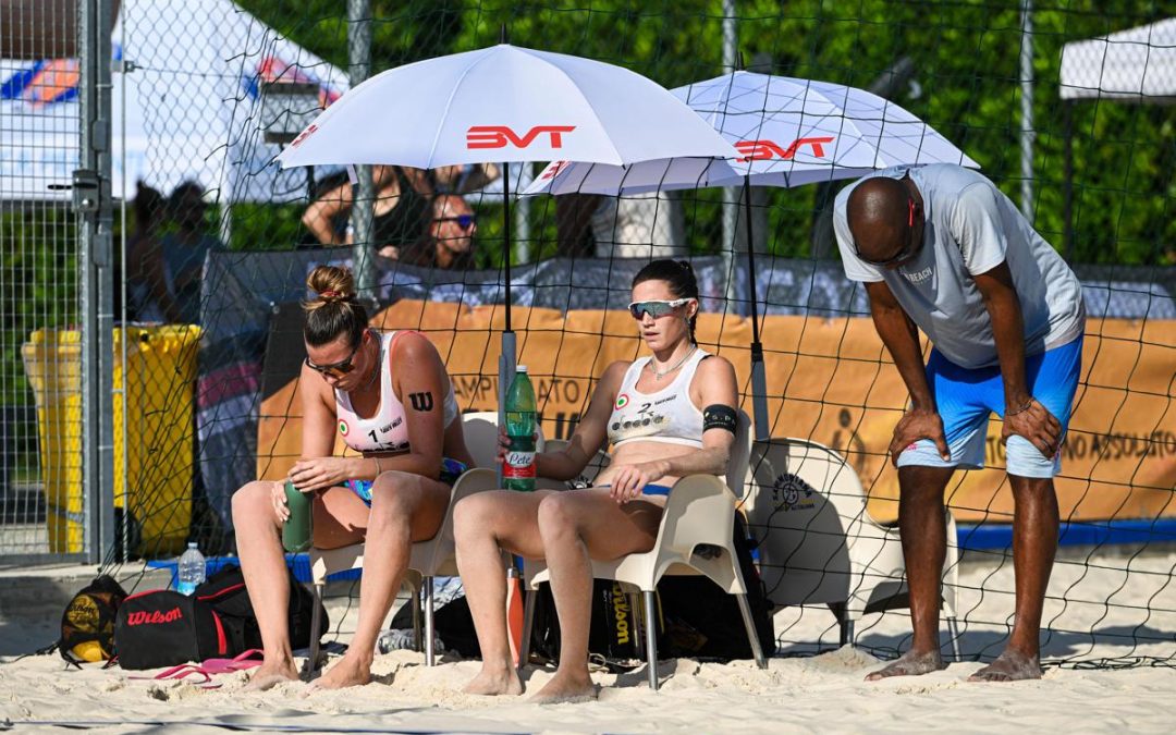 Caso Beach volley, accesa discussione tra tecnico Martins e Chiara They, Fipav: “Immagini inaccettabili”