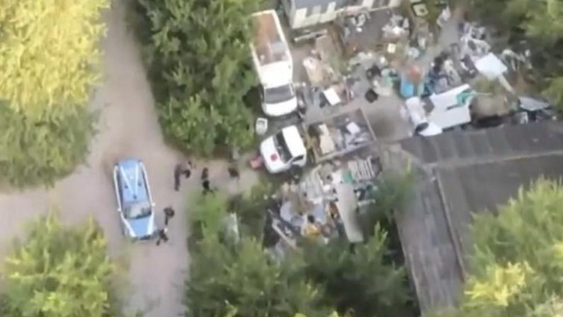 Blitz nei campi nomadi a Milano, Torino, Verona e Padova: 6 arresti e 1.686 identificati
