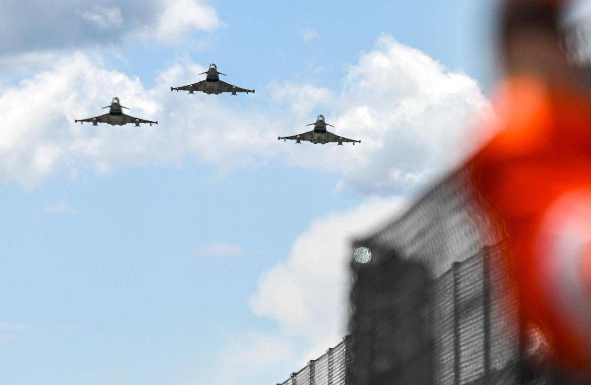 https://www.quotidianodelsud.it/wp-content/uploads/2026/08/caccia-eurofighter-italia-ipa.jpeg