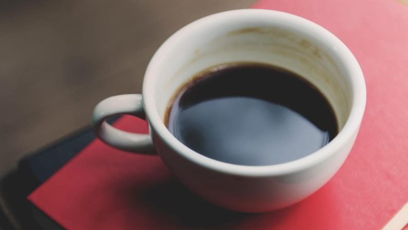 Caffè al bar, Stoppani (Fipe): “Tazzina a 2 euro ipotesi remota, ma attenzione a energia e inflazione”