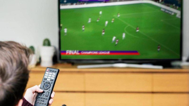 Serie A e Champions in tv, quanto costa seguire il calcio nella stagione 2026/27