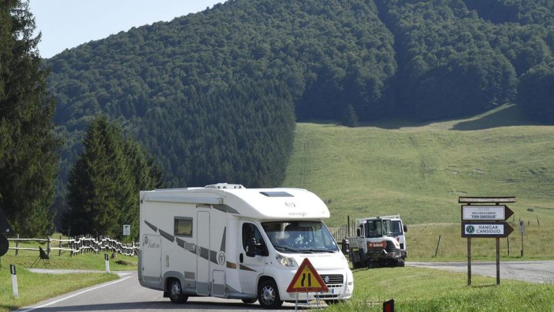 Vita da… camper, è davvero possibile? Ecco quanto può costare oggi