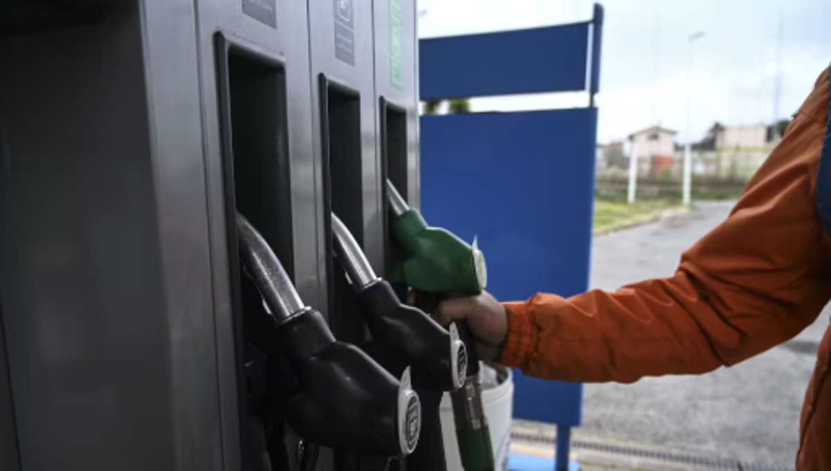 https://www.quotidianodelsud.it/wp-content/uploads/2026/08/carburanti.png