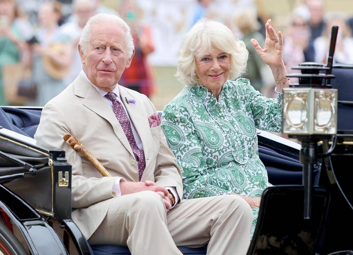 https://www.quotidianodelsud.it/wp-content/uploads/2026/08/carlo-e-camilla.jpeg