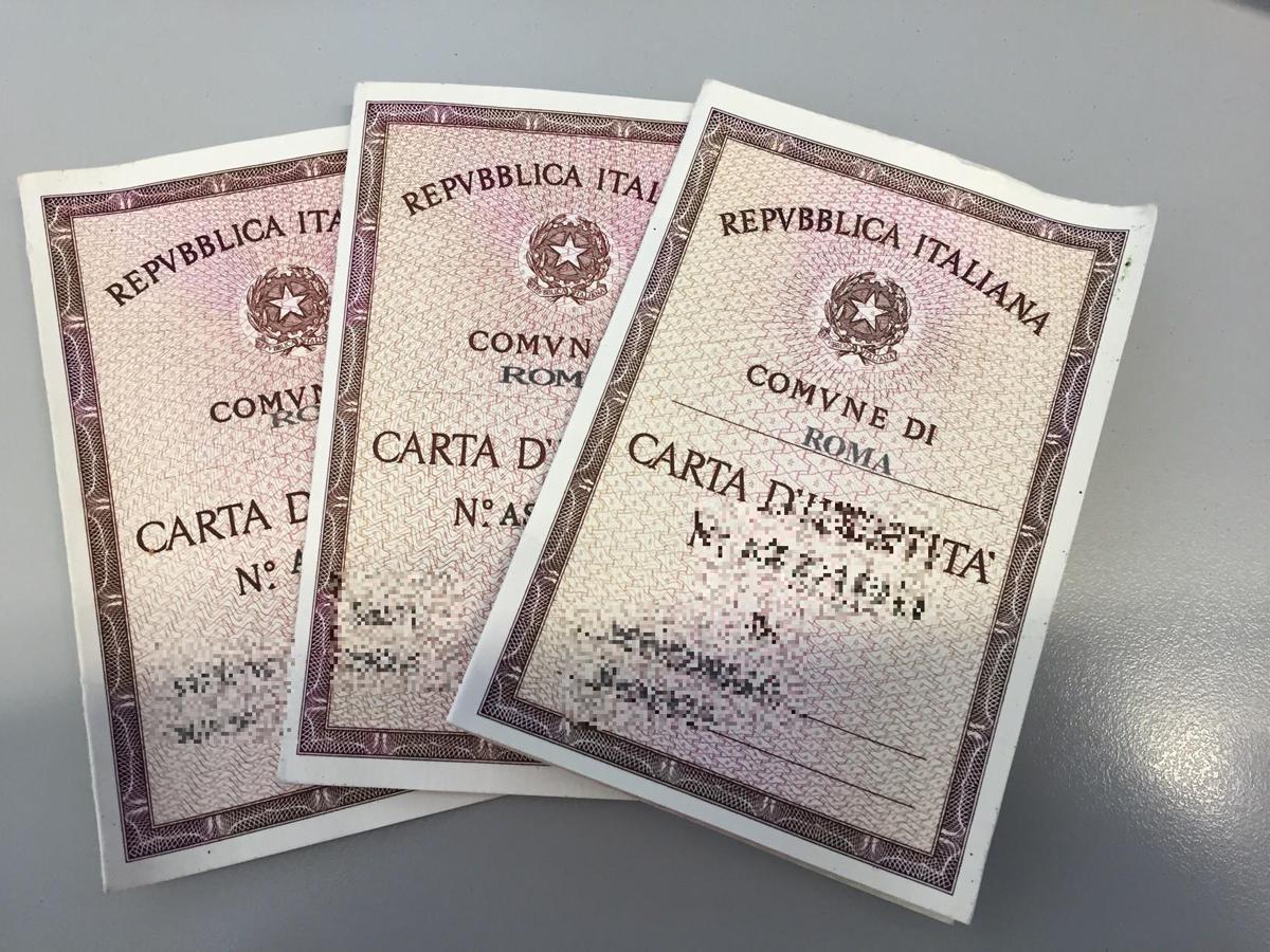 https://www.quotidianodelsud.it/wp-content/uploads/2026/08/carta-identita-adn.jpeg