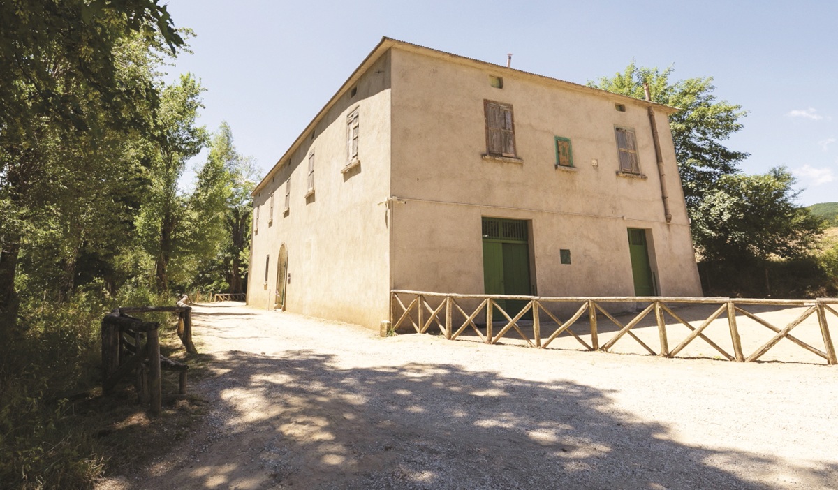 https://www.quotidianodelsud.it/wp-content/uploads/2026/08/casino-mollo-sila.jpg