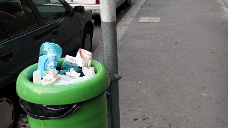 Bari, vince un milione ma butta il biglietto: recuperato tra i rifiuti