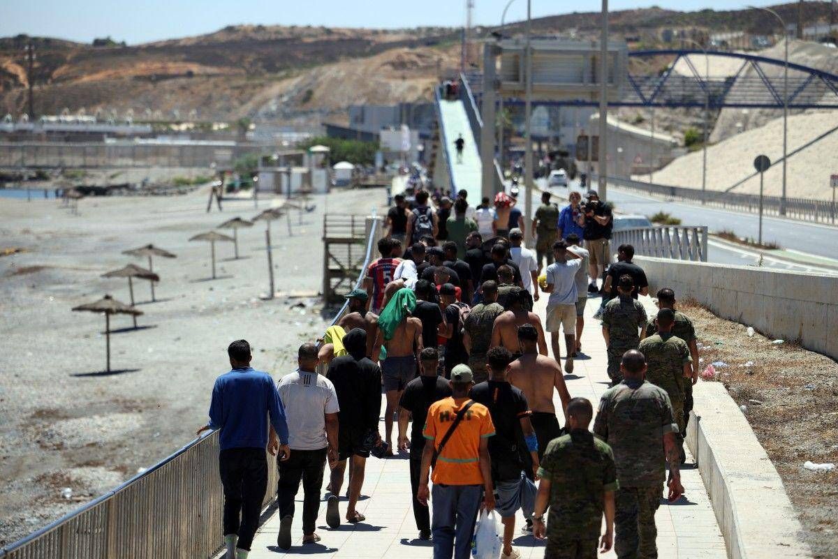 https://www.quotidianodelsud.it/wp-content/uploads/2026/08/ceuta-migranti-77-afp-1.jpeg