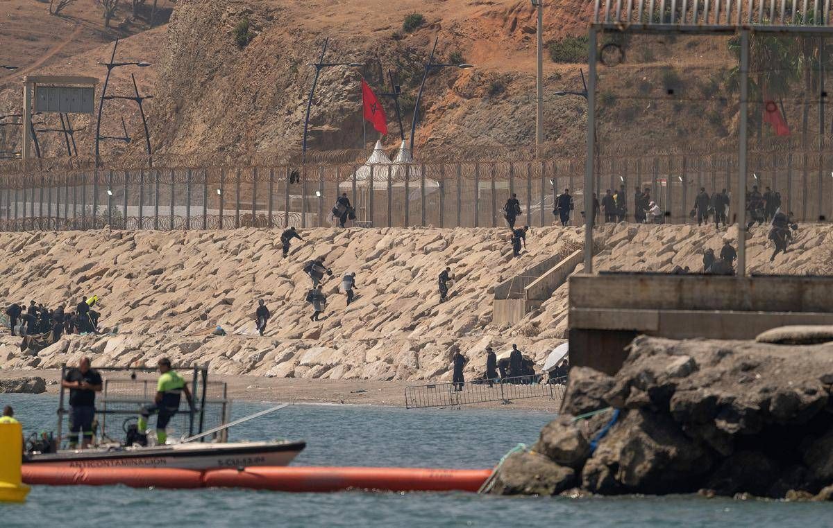 https://www.quotidianodelsud.it/wp-content/uploads/2026/08/ceuta-migranti-afp-3.jpeg