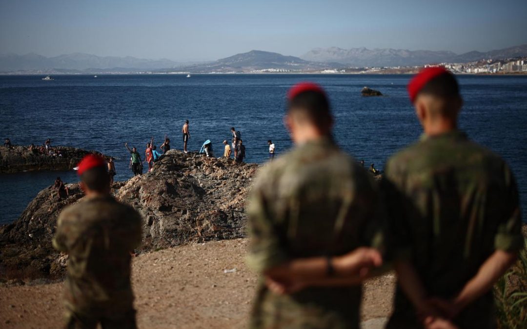 Ceuta, governo in allarme: “Preoccupano appelli social per nuovo ingresso di massa a Ferragosto”
