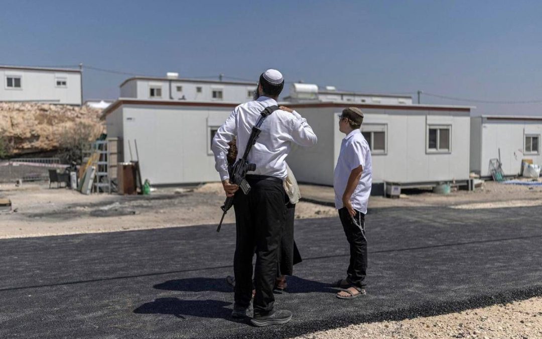 Cisgiordania, coloni assediano case palestinesi a Qusra. Ambasciatore Huckabee: “Atto di terrorismo”