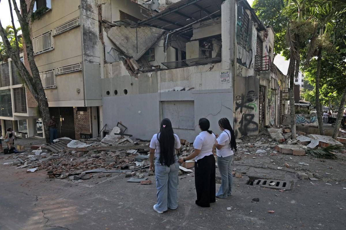 https://www.quotidianodelsud.it/wp-content/uploads/2026/08/colombia-terremoto-edifici.jpeg