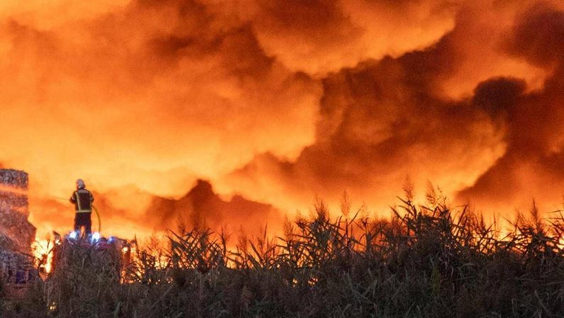 Croazia, brucia Lokva Rogoznica: almeno 36 feriti nell’incendio, 7 rischiano la vita