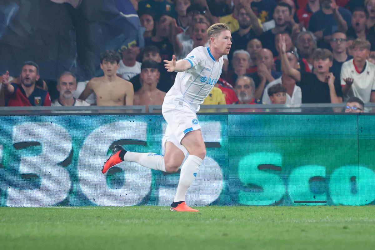 https://www.quotidianodelsud.it/wp-content/uploads/2026/08/de-bruyne-napoli-ipa-fg.jpeg