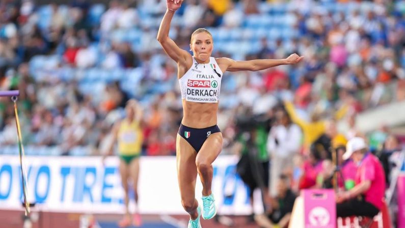 Europei atletica, Derkach al comando nel triplo, Desalu e Dezza in finale nei 200 – Diretta