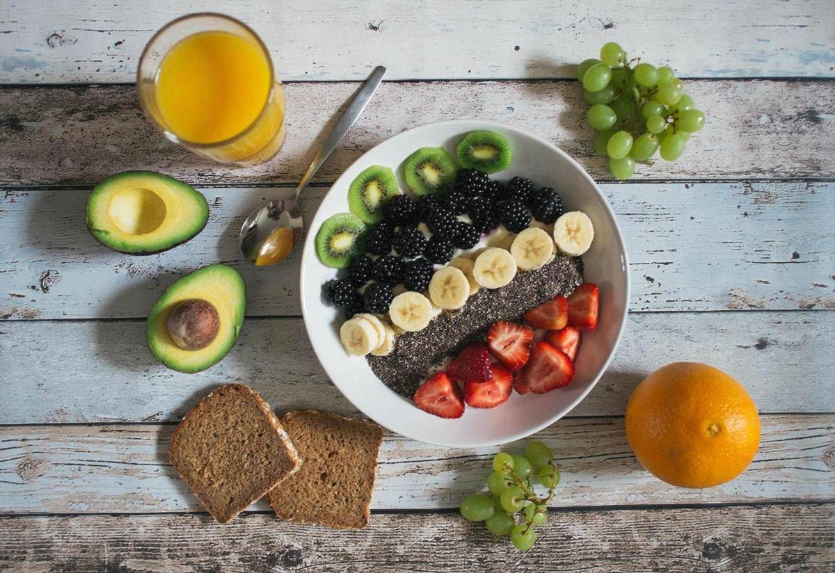 https://www.quotidianodelsud.it/wp-content/uploads/2026/08/dieta-cibo-sano-123rf.jpeg
