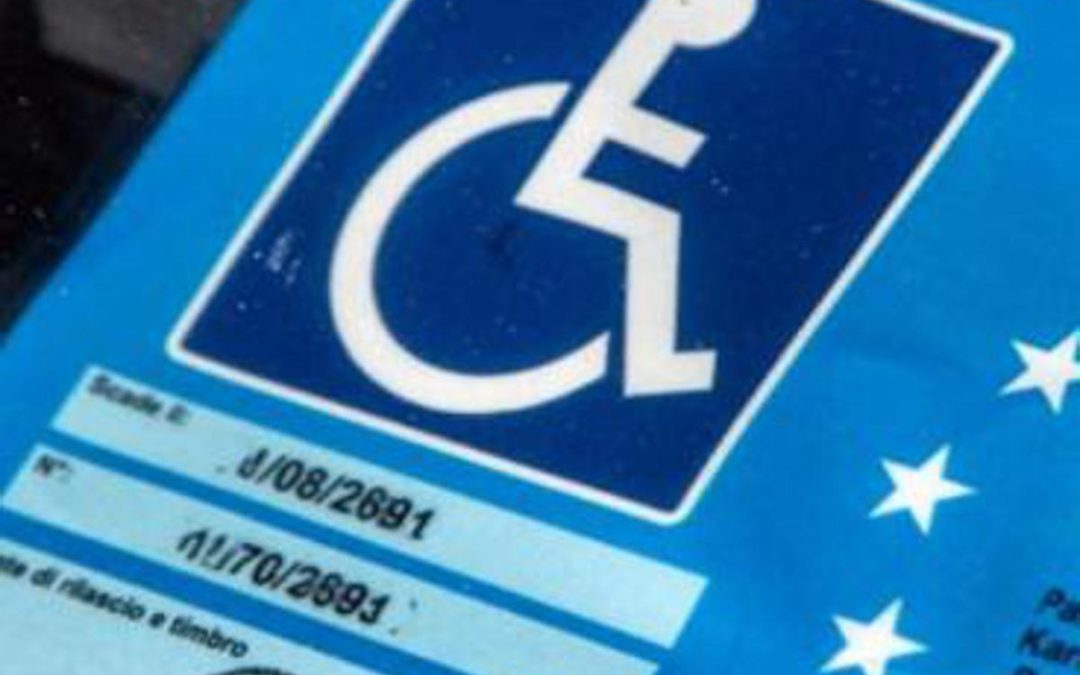 Roma, stretta su permessi disabili. Patanè: “In 20mila giravano con quelli di parenti morti”