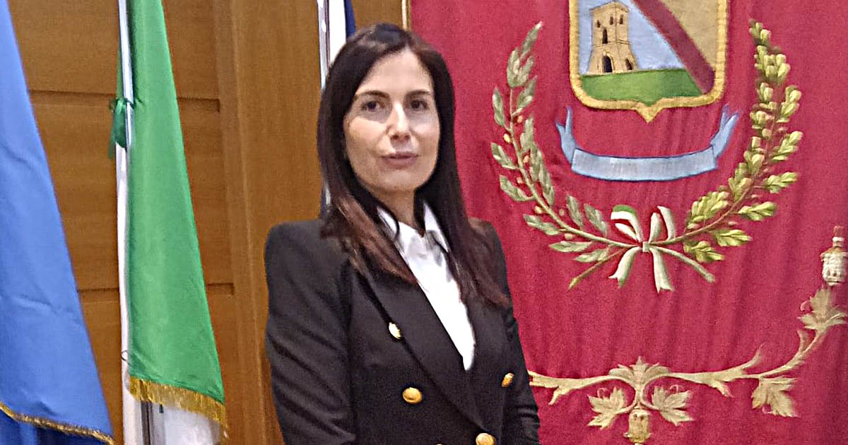 https://www.quotidianodelsud.it/wp-content/uploads/2026/08/donatella-amicarelli.jpg